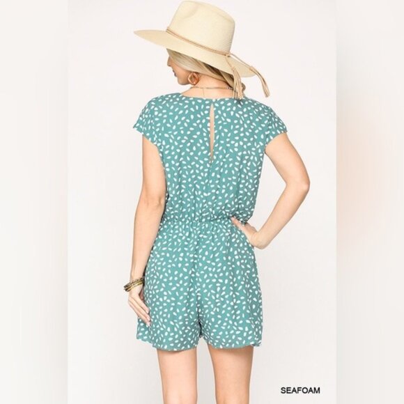 Gigio Spotted Sideways Seafoam White Polka Dot Dotted Romper Pockets New Medium - Picture 6 of 9